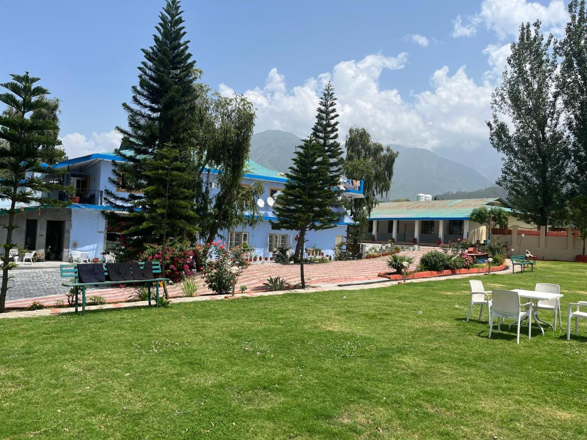 Pops Resort Pālampur Esterno foto