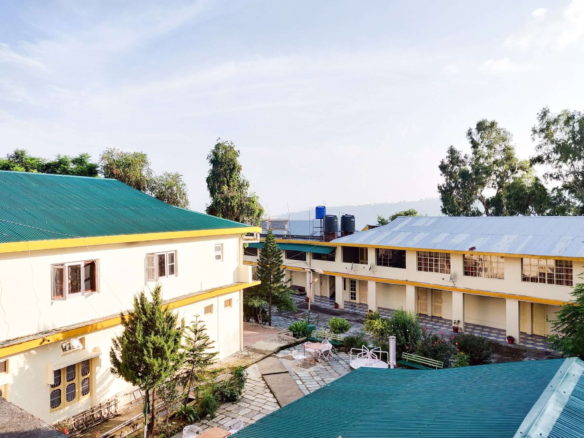 Pops Resort Pālampur Esterno foto
